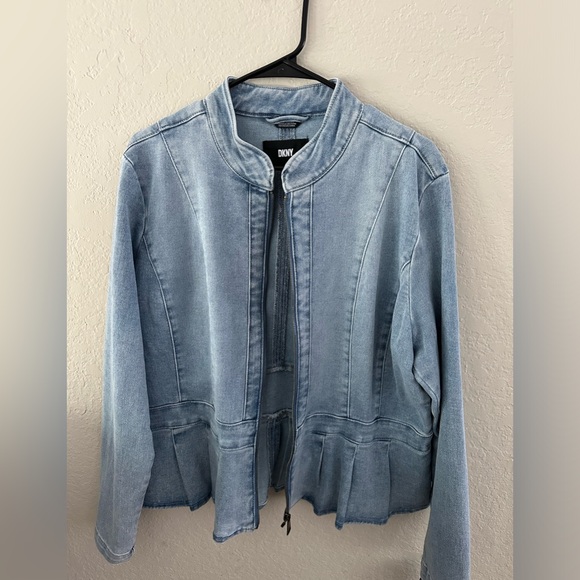 NWT denim DKNY jacket - Picture 3 of 4